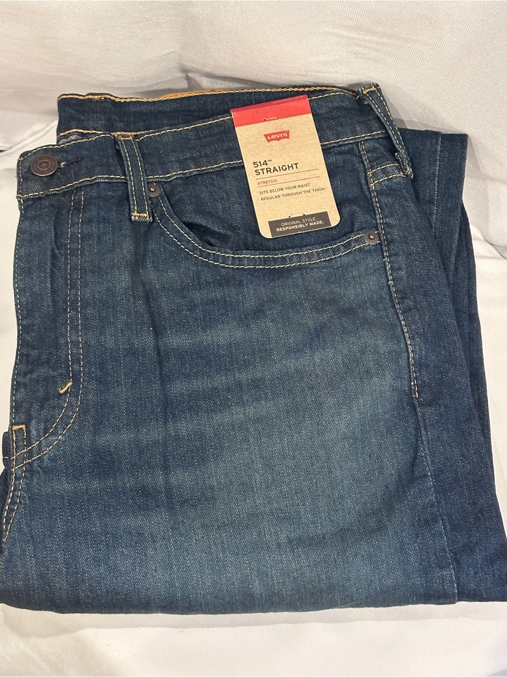 Levi's Denim Straight Jeans in Mid Blue Wash - Picture 2 of 8